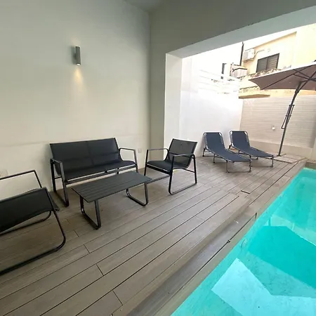 St Julians With Pool Apartment *